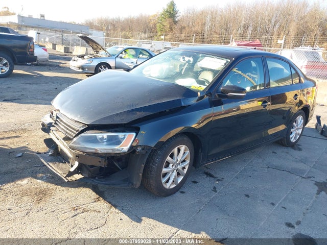 2011 VOLKSWAGEN JETTA 2.5L SE VIN: 3VWDZ7AJ2BM304631