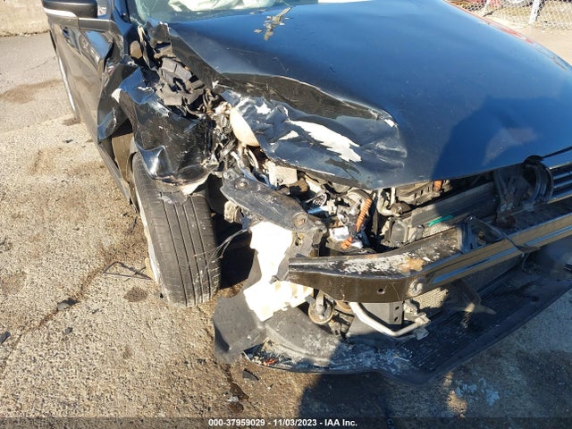 2011 VOLKSWAGEN JETTA 2.5L SE VIN: 3VWDZ7AJ2BM304631