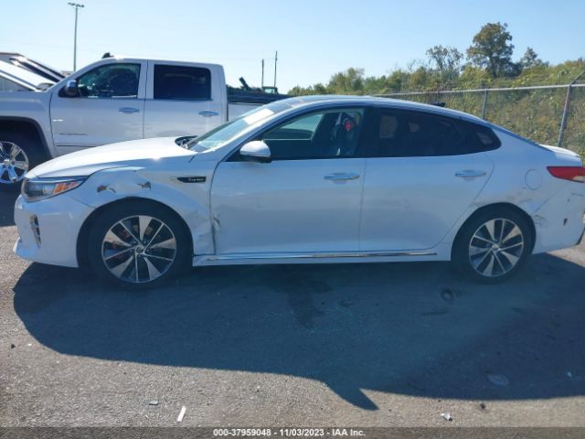 5XXGV4L2XGG032418 KIA Optima Sxl Turbo