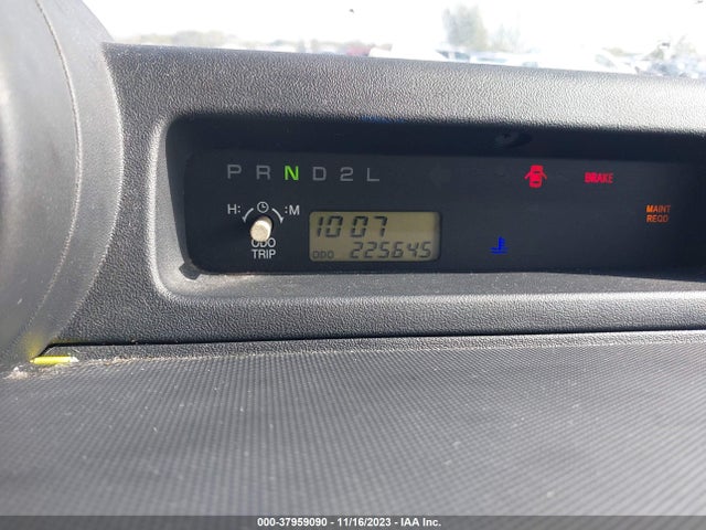 2006 SCION XB VIN: JTLKT324164118002