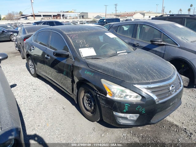 Nissan Altima 2.5 S 2015 1N4AL3AP0FC189948 Image 1