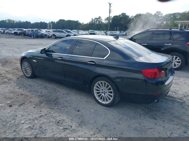 2011 BMW 5 SERIES WBAFR7C59BC807826 Photo 2