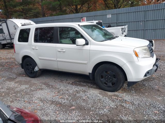5FNYF4H20EB017324 Honda PILOT LX