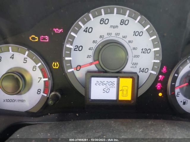 5FNYF4H20EB017324 Honda PILOT LX