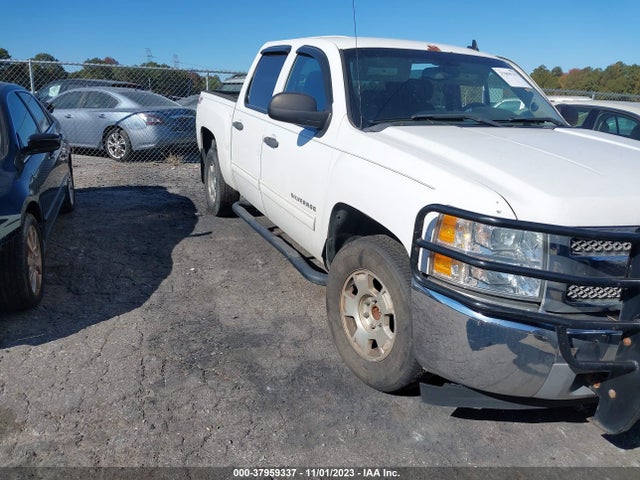 2013 CHEVROLET SILVERADO 1500 LT VIN: 3GCPCSE04DG313998