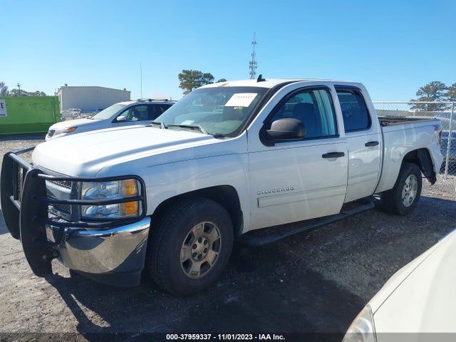 2013 CHEVROLET SILVERADO 1500 LT VIN: 3GCPCSE04DG313998