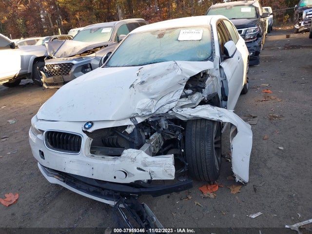 BMW 330i Xdrive 2017 WBA8D9G55HNU60537 Image 11