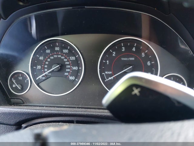 BMW 330i Xdrive 2017 WBA8D9G55HNU60537 Image 14