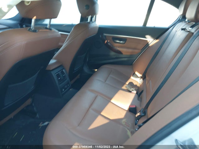 BMW 330i Xdrive 2017 WBA8D9G55HNU60537 Image 8