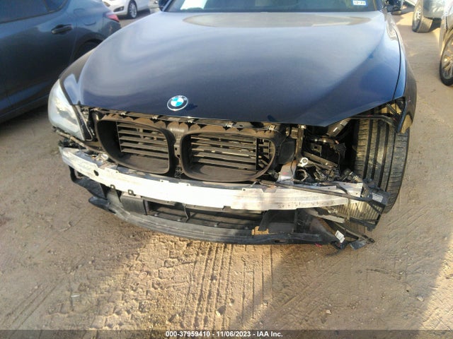 WBAYA8C53FD825387 BMW 750i