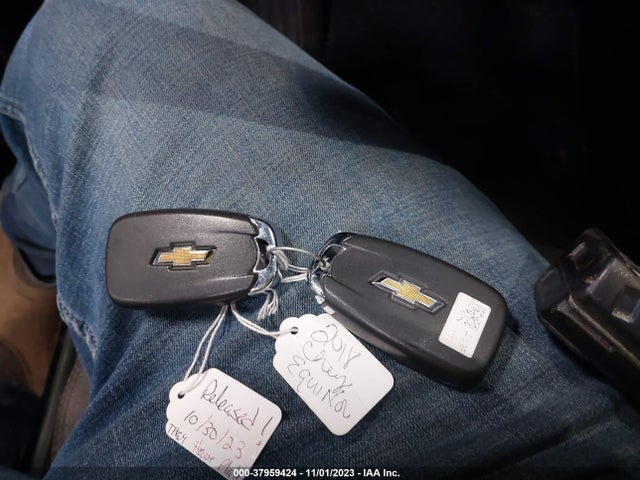 Chevrolet EQUINOX LT 2018 2GNAXTEX1J6345688 Image 11