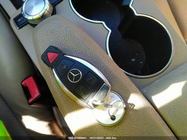 WDDGF4HB2EA961068 Mercedes-Benz C 250 Sport/luxury