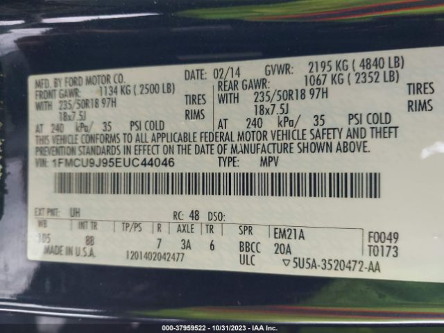 1FMCU9J95EUC44046 Ford Escape Titanium