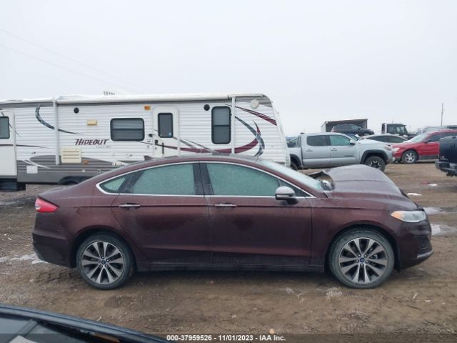 3FA6P0E92KR136359 Ford FUSION SEL