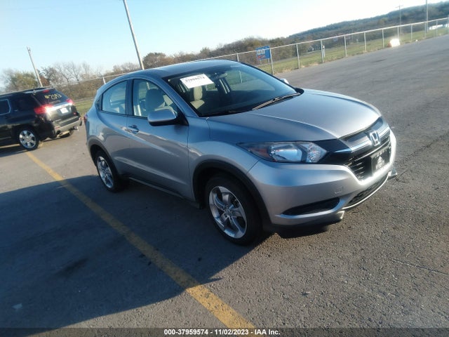 Honda HR-V LX 2017 3CZRU6H39HM709445 Image 2