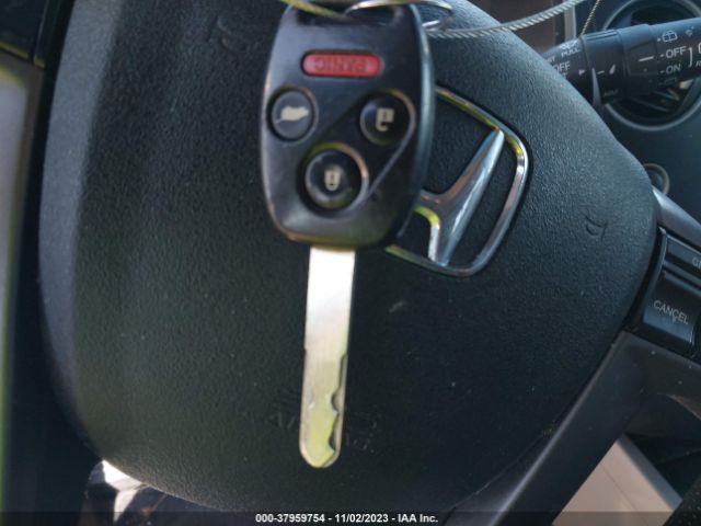 5FNYF4H32FB015066 Honda PILOT SE
