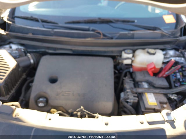 Chevrolet Traverse Ls 2019 1GNERFKWXKJ280286 Image 10
