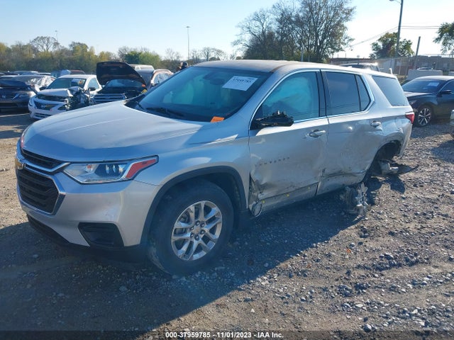 Chevrolet Traverse Ls 2019 1GNERFKWXKJ280286 Image 2