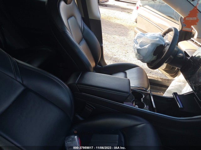 Tesla Model 3 Mid Range/standard Range/standard Range Plus/long Range 2019 5YJ3E1EA6KF482676 Image 5