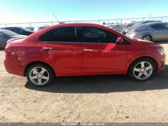 Chevrolet Sonic Ltz Auto 2015 1G1JE5SB0F4101793 Image 13