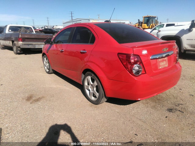 Chevrolet Sonic Ltz Auto 2015 1G1JE5SB0F4101793 Image 3