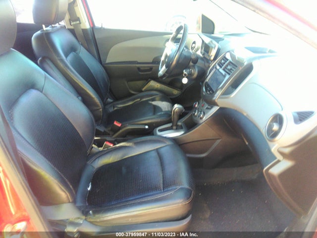 Chevrolet Sonic Ltz Auto 2015 1G1JE5SB0F4101793 Image 5