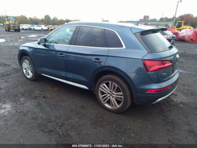 WA1BNAFY9J2078256 Audi Q5 Premium Plus