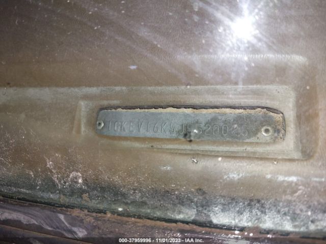 1988 GMC SUBURBAN 1GKEV16K5JF520025 Photo 8