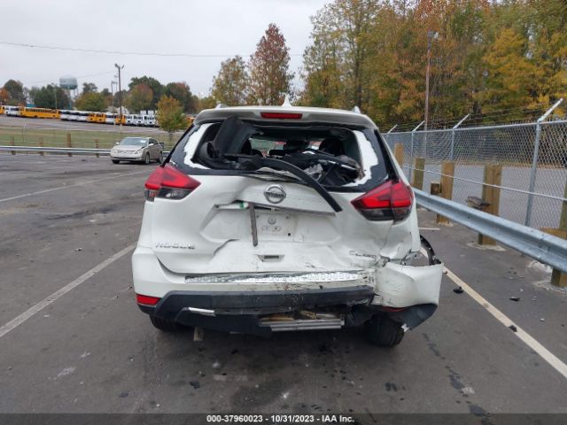 5N1AT2MV5HC885685 Nissan Rogue Sl