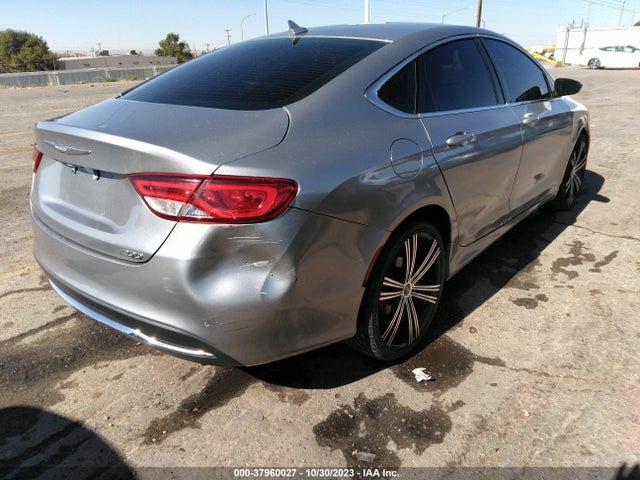 Chrysler 200 Limited 2016 1C3CCCAB6GN132946 Image 4