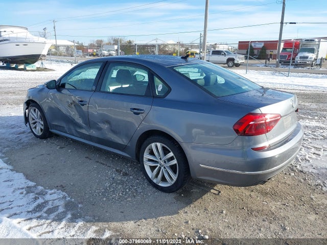 1VWLA7A35KC009304 Volkswagen Passat 2.0t Wolfsburg Edition
