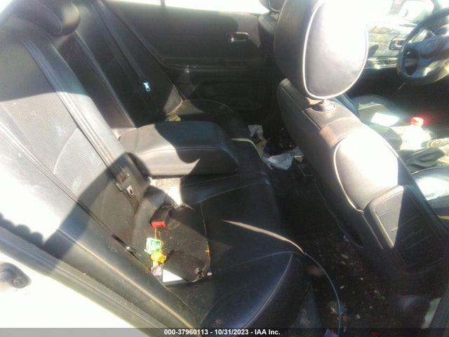 2003 LEXUS IS 300 BASE W/5-SPEED AUTO VIN: JTHBD192530077764
