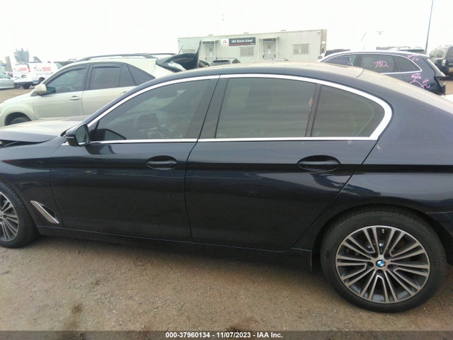 2019 BMW 540I XDRIVE VIN: WBAJE7C5XKWW15609