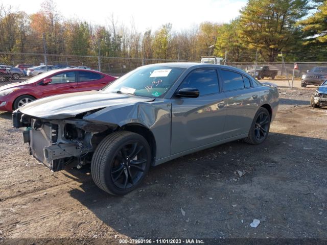 2C3CDXHG8JH200847 Dodge Charger Sxt Plus Rwd