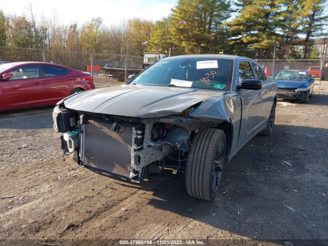 2C3CDXHG8JH200847 Dodge Charger Sxt Plus Rwd