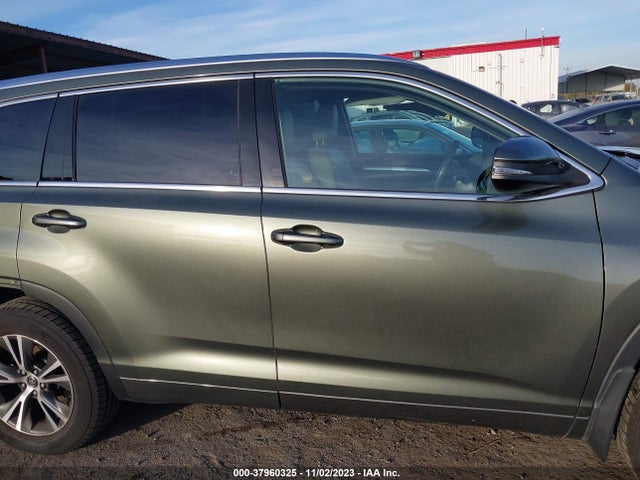 Toyota Highlander Xle 2016 5TDJKRFH1GS324761 Image 14