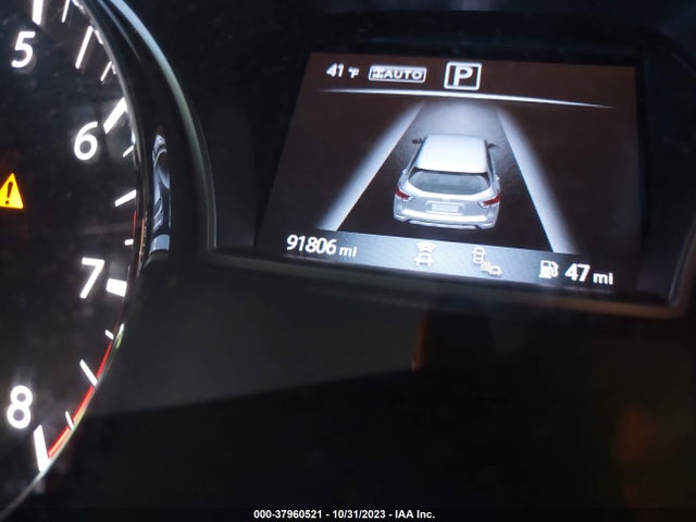 2018 NISSAN PATHFINDER SL VIN: 5N1DR2MM3JC664532