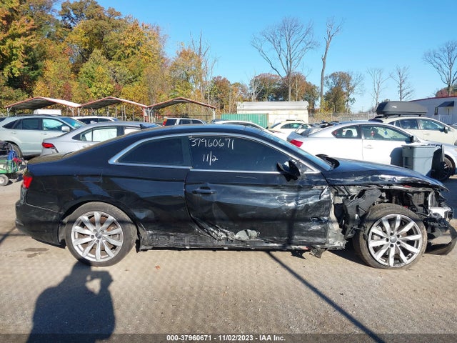WAUNNAF5XJA003058 Audi A5 2.0t Premium