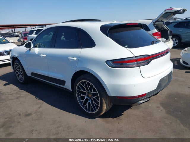 2020 PORSCHE MACAN WP1AA2A56LLB12794 Photo 2