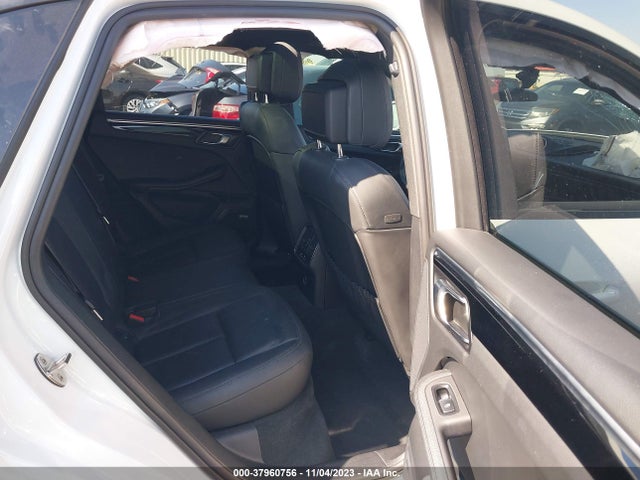 2020 PORSCHE MACAN WP1AA2A56LLB12794 Photo 7