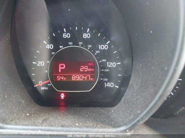 KNDJN2A21G7358632 KIA Soul Base