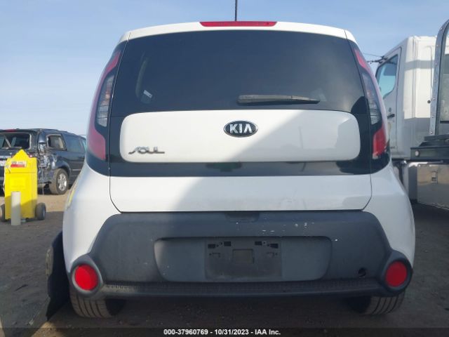 KNDJN2A21G7358632 KIA Soul Base