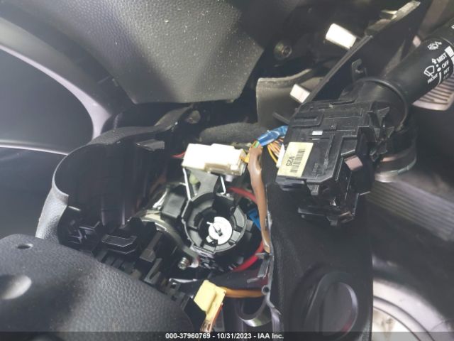 KNDJN2A21G7358632 KIA Soul Base