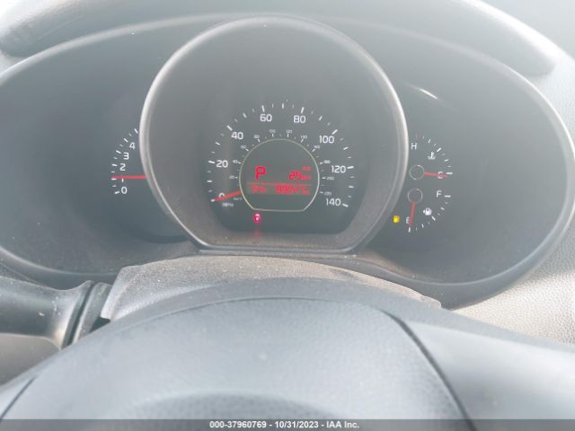 KNDJN2A21G7358632 KIA Soul Base