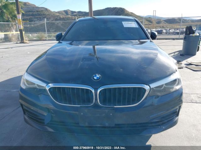 WBAJA9C56JB250875 BMW 530e Iperformance