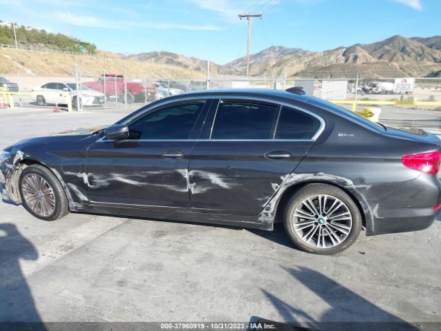 WBAJA9C56JB250875 BMW 530e Iperformance
