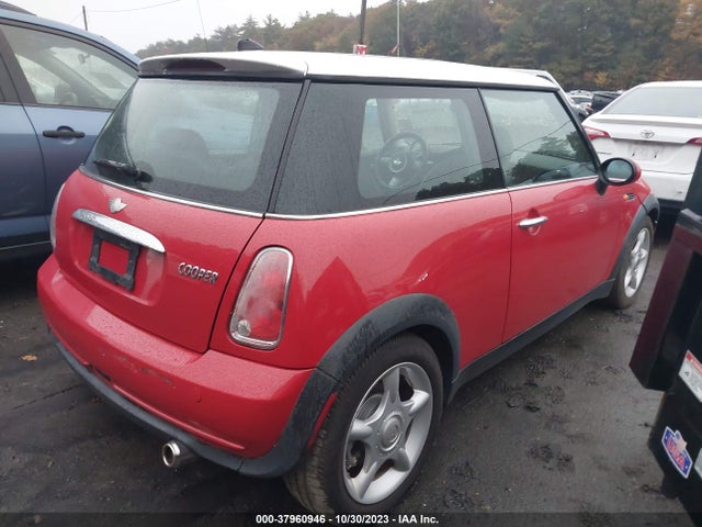2006 MINI COOPER WMWRC33566TK67610 Photo 3