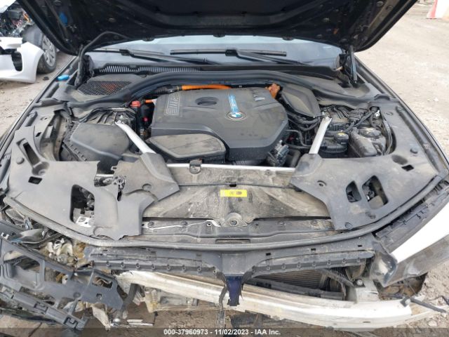 WBAJB1C59JB374427 BMW 530e Xdrive Iperformance