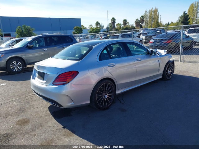 2017 MERCEDES-BENZ C 300 LUXURY/SPORT VIN: 55SWF4JB8HU184776