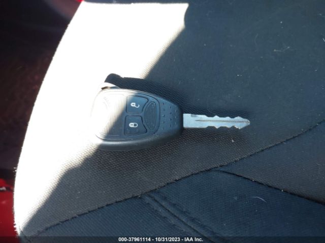 1C4BJWDG5GL270320 Jeep Wrangler Unlimited Sport